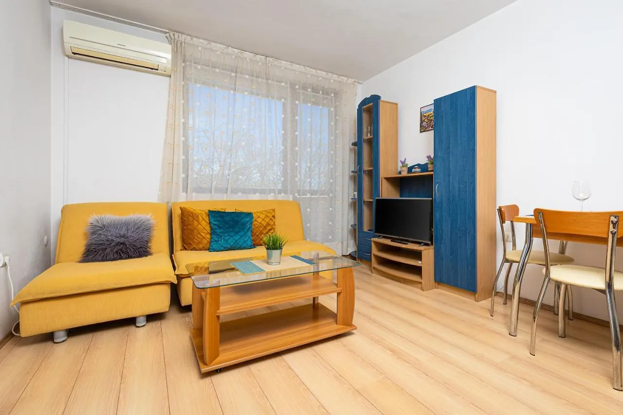 Lovely 1Bd Apartment Close To The Summer Theatre Filibe